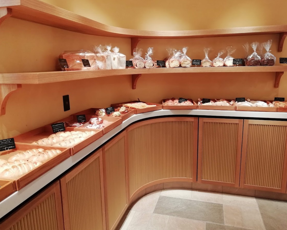 Bakery La Torretta ベーカリー ラ トレッタ