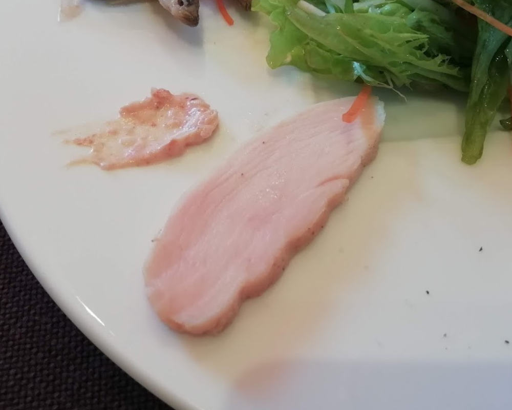 一夜城ヨロイヅカファーム レストラン ランチコース 本日の前菜 盛り合わせ 大山鶏むね肉のヴァプール