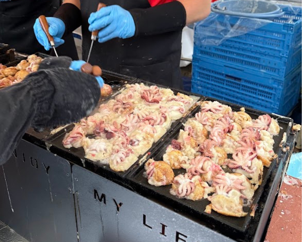 角上魚類 川口店 イイダコたこ焼き